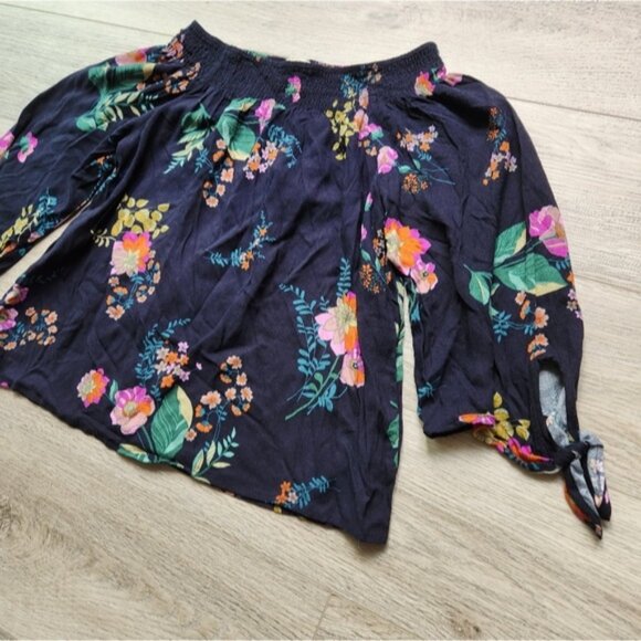 Love Stitch Navy Floral Top Womens Small Tie Sleeves Pink Green Cottagecore - Picture 2 of 8